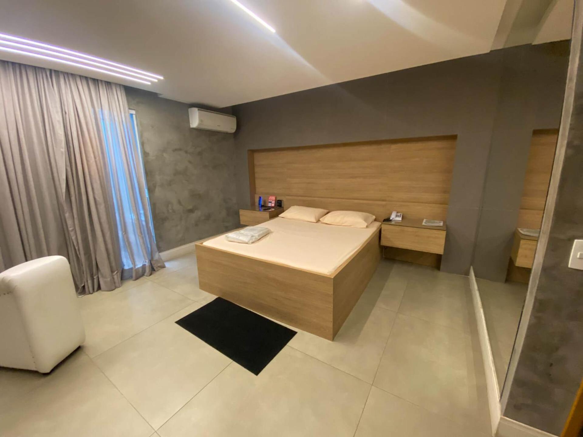 Hotel del amor Caricia