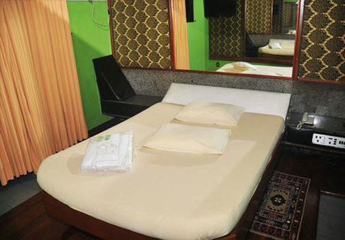 Caricia Hotel del amor