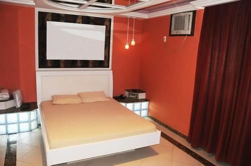 Caricia Hotel del amor