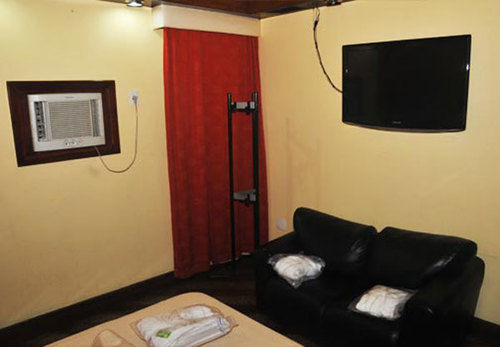 Caricia (adults Only) Love hotel